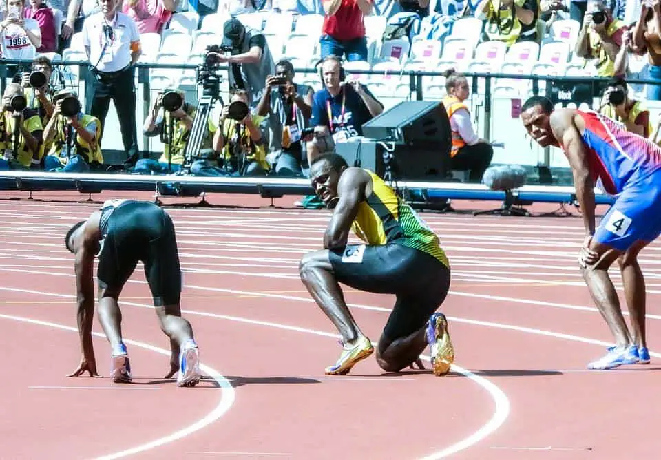 Usain Bolt Breaks 200m World Record at Olympics Elite Feet