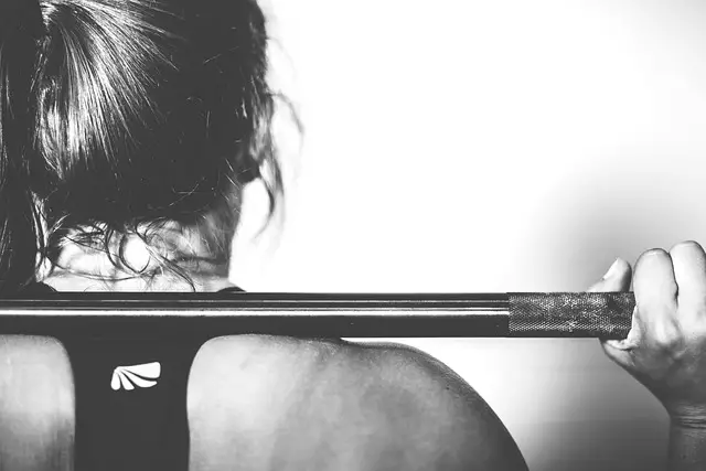 Weight lifting-induced elbow tendonitis: Causes and treatment