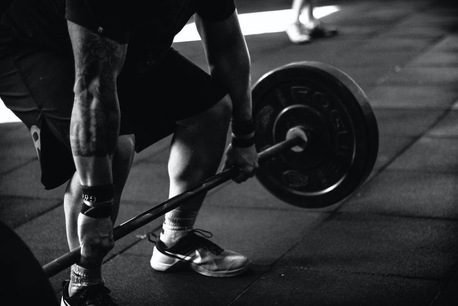 Mastering Weight Lifting Straps: Essential Usage Techniques