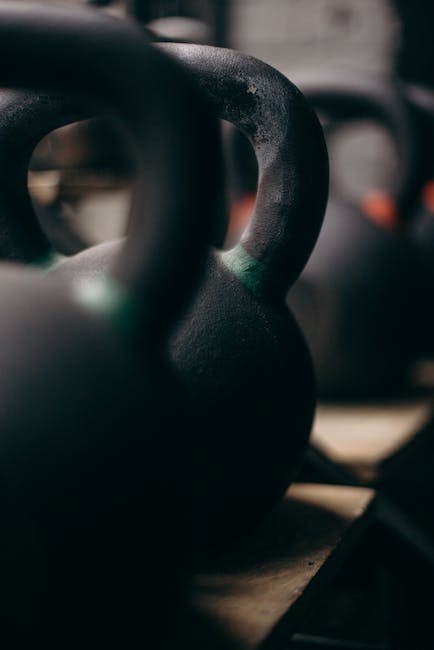 Strengthen Pelvic Floor: Mastering Kegel Weight Lifting