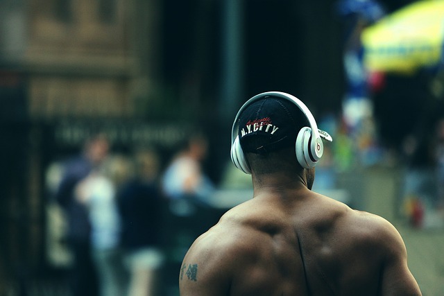 Enhancing Your Weight Lifting Routine: Essential Accessories for Machines and Exercise Benches